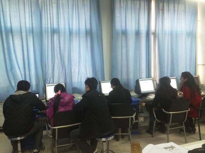 2013年河南工程學(xué)院培訓(xùn).JPG 2013年河南工程學(xué)院培訓(xùn).JPG